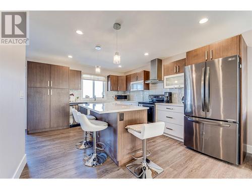 4713 Valleyview Place, Vernon, BC - Indoor Photo Showing Kitchen With Stainless Steel Kitchen