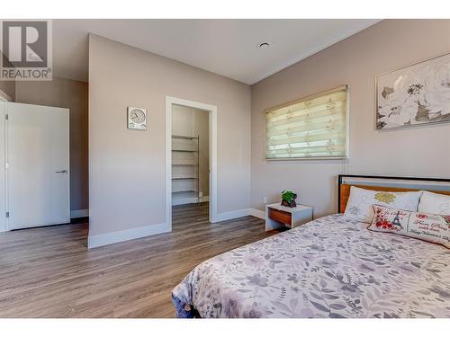 4713 Valleyview Place, Vernon, BC - Indoor Photo Showing Bedroom