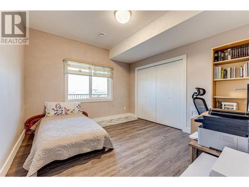 4713 Valleyview Place, Vernon, BC - Indoor Photo Showing Bedroom