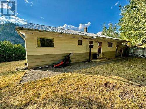 418 Dundee Avenue, Greenwood, BC - Outdoor