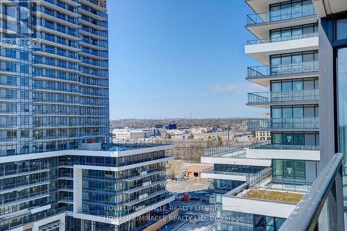 905 - 1480 Bayly Street W, Pickering, ON - Outdoor With Balcony