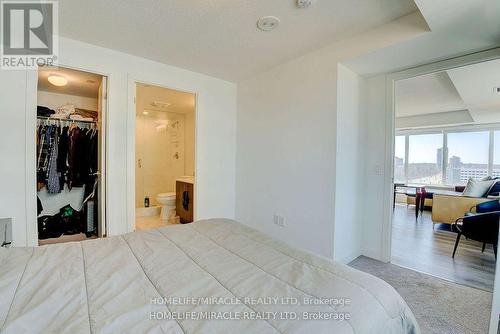 905 - 1480 Bayly Street W, Pickering, ON - Indoor Photo Showing Bedroom