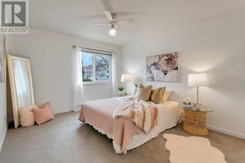 993 Klo Road Unit# 101, Kelowna, BC - Indoor Photo Showing Bedroom