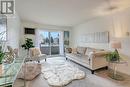 993 Klo Road Unit# 101, Kelowna, BC  - Indoor Photo Showing Living Room 