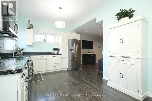 Bsmt - 825 Black Cherry Drive, Oshawa (Taunton), ON - Indoor Photo Showing Kitchen With Upgraded Kitchen