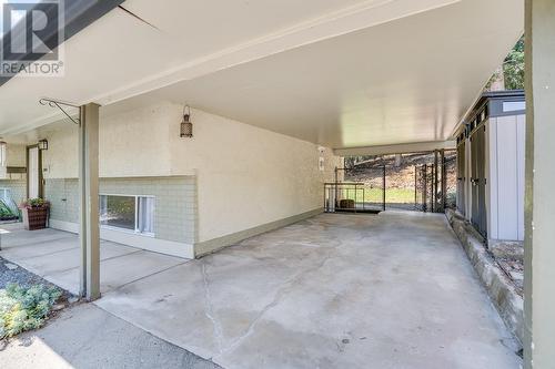 1264 Rio Drive, Kelowna, BC -  Photo Showing Garage