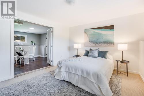 1264 Rio Drive, Kelowna, BC - Indoor Photo Showing Bedroom