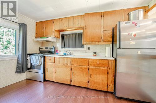 1376 13 Line N, Oro-Medonte, ON - Indoor Photo Showing Kitchen