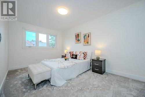 77 - 5219 Banting Court, Burlington (Appleby), ON - Indoor Photo Showing Bedroom