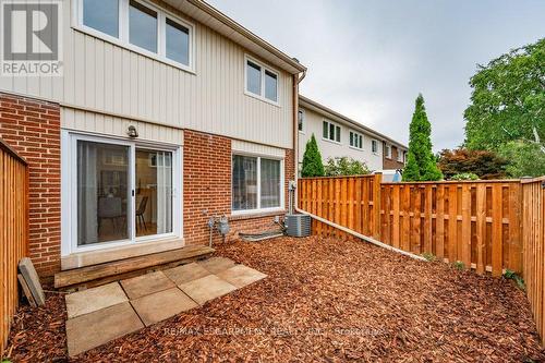 77 - 5219 Banting Court, Burlington (Appleby), ON - Outdoor With Exterior