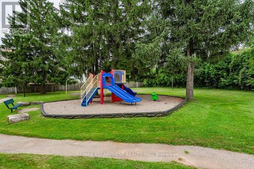 77 - 5219 Banting Court, Burlington (Appleby), ON - Outdoor With Backyard