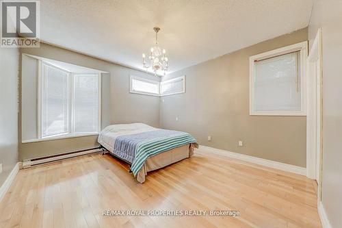 28 Goodman Road, Kawartha Lakes, ON - Indoor Photo Showing Bedroom