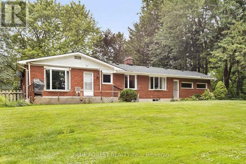 1026 Crumlin Side Road, London, ON - Outdoor