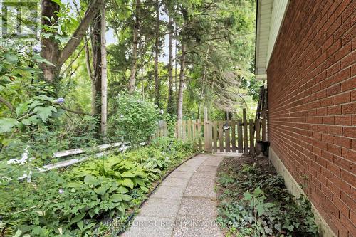 1026 Crumlin Side Road, London, ON - Outdoor