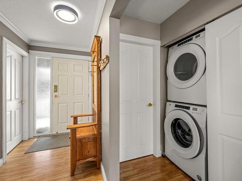 101-2740 Island Hwy South, Campbell River, BC - Indoor Photo Showing Laundry Room