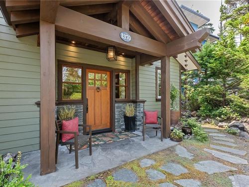 1370 Edwards Pl, Ucluelet, BC 