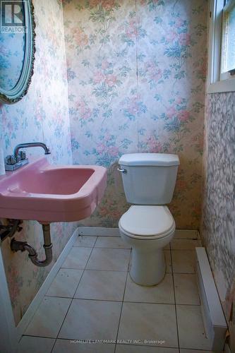 136 Grandview Avenue, Markham (Grandview), ON - Indoor Photo Showing Bathroom