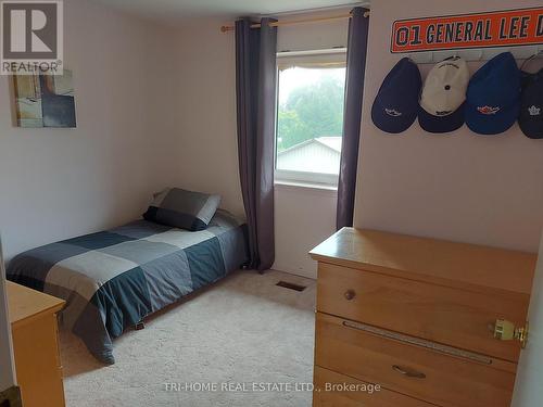 181 King Road, Richmond Hill, ON - Indoor Photo Showing Bedroom