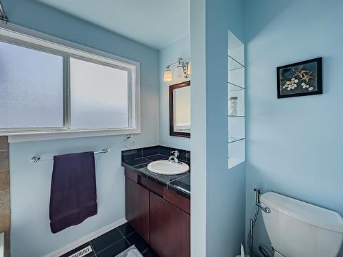 352 Powers Road, Kamloops, BC - Indoor Photo Showing Bathroom