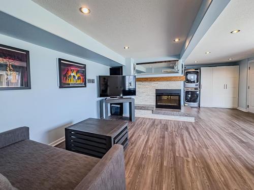 352 Powers Road, Kamloops, BC - Indoor Photo Showing Other Room With Fireplace