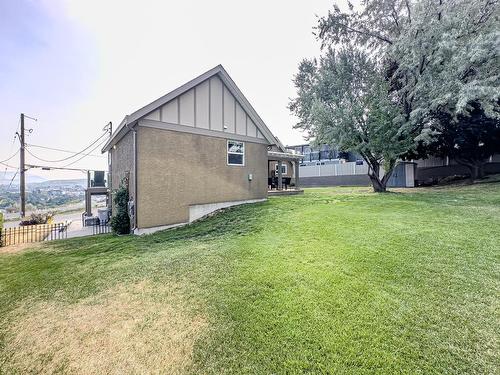 352 Powers Road, Kamloops, BC - Outdoor