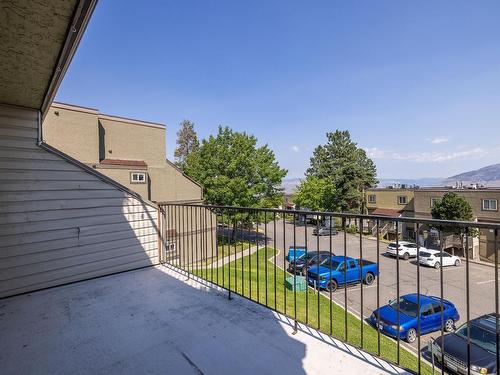 50-1750 Summit Drive, Kamloops, BC - Outdoor With Exterior