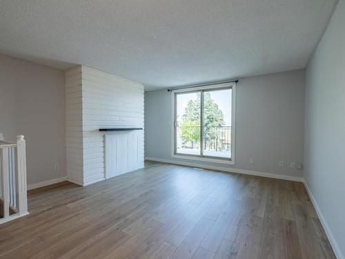 50-1750 Summit Drive, Kamloops, BC - Indoor Photo Showing Other Room