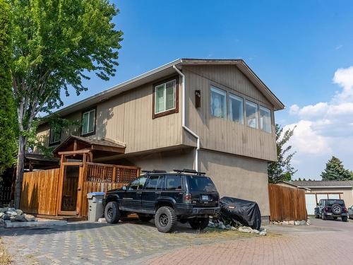 114-870 Mcqueen Drive, Kamloops, BC - Outdoor With Exterior