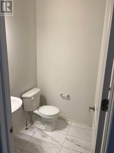 50 Sandhill Crescent, Adjala-Tosorontio (Colgan), ON - Indoor Photo Showing Bathroom