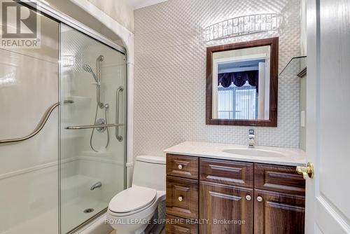 209 - 350 Princess Royal Drive, Mississauga (City Centre), ON - Indoor Photo Showing Bathroom