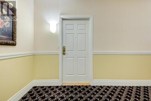 209 - 350 Princess Royal Drive, Mississauga (City Centre), ON - Indoor Photo Showing Other Room