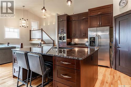 722 Crystal Springs Drive, Warman, SK - Indoor Photo Showing Kitchen With Upgraded Kitchen