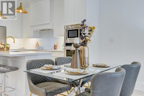 16A Maple Avenue N, Mississauga, ON - Indoor Photo Showing Dining Room