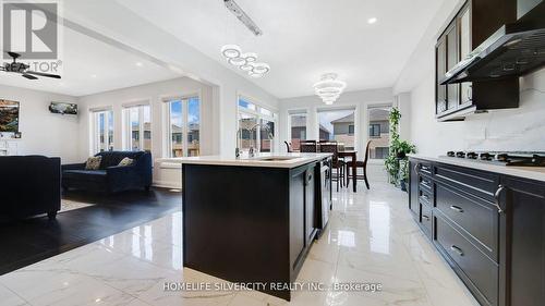 791 Queenston Boulevard, Woodstock, ON - Indoor Photo Showing Kitchen