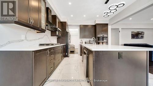 791 Queenston Boulevard, Woodstock, ON - Indoor Photo Showing Kitchen