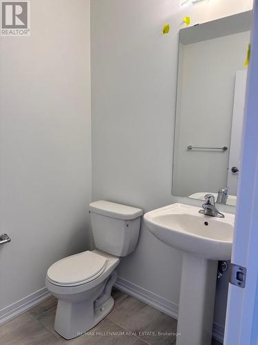 139 Brighton Lane, Thorold, ON - Indoor Photo Showing Bathroom