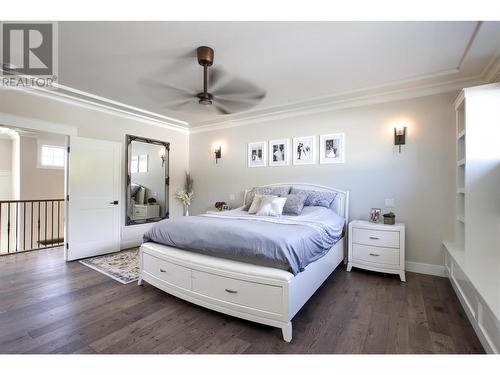 1373 Sladen Crescent, Kelowna, BC - Indoor Photo Showing Bedroom