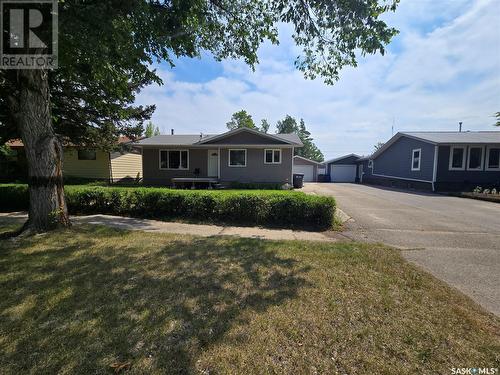 317 3Rd Avenue, Kipling, SK - Outdoor