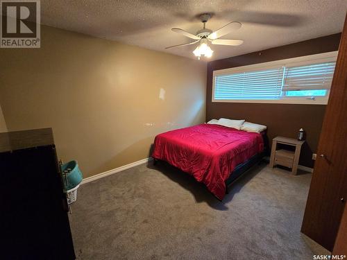 317 3Rd Avenue, Kipling, SK - Indoor Photo Showing Bedroom