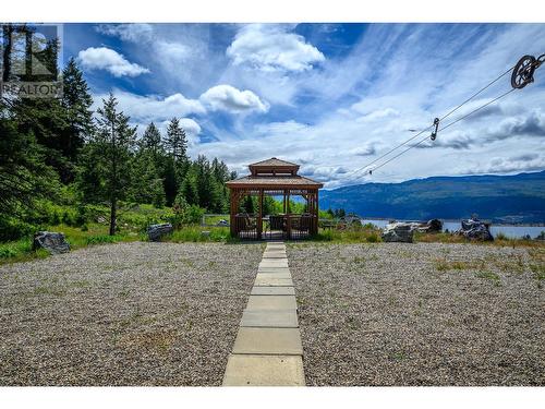 18125 Hereford Road, Lake Country, BC - Outdoor