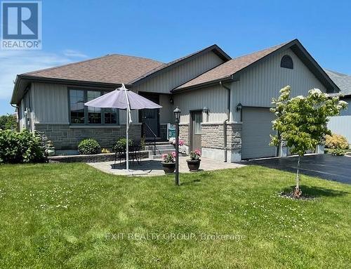 82 Dorchester Drive, Prince Edward County (Wellington), ON - Outdoor