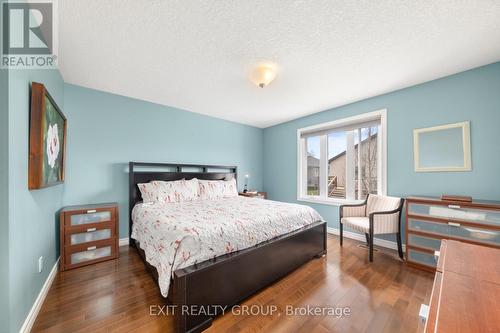 82 Dorchester Drive, Prince Edward County (Wellington), ON - Indoor Photo Showing Bedroom