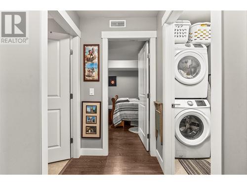 285 Kicking Horse Place, Vernon, BC - Indoor Photo Showing Laundry Room