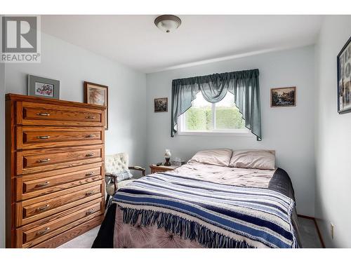 2824 Lower Glenrosa Road, West Kelowna, BC - Indoor Photo Showing Bedroom