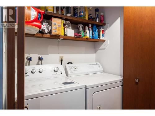 2824 Lower Glenrosa Road, West Kelowna, BC - Indoor Photo Showing Laundry Room