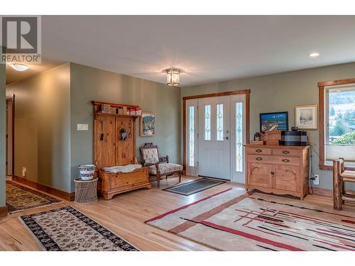 7800 Howe Drive, Coldstream, BC - Indoor