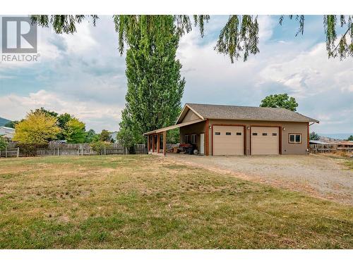 7800 Howe Drive, Coldstream, BC - Outdoor