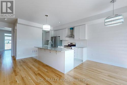 169 Tennant Circle, Vaughan, ON - Indoor Photo Showing Kitchen With Upgraded Kitchen