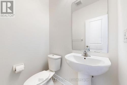 169 Tennant Circle, Vaughan, ON - Indoor Photo Showing Bathroom