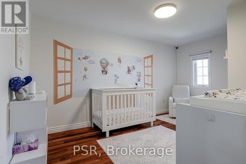 5612 Annabelle Avenue, Mississauga (East Credit), ON - Indoor Photo Showing Bedroom